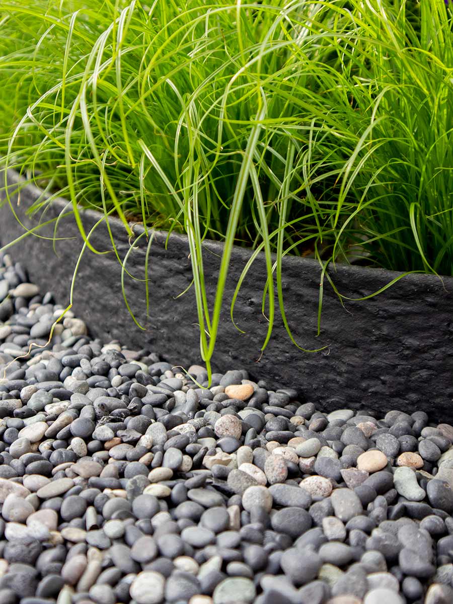 Multi-Edge ECO borderrol 10m lengte, 14cm hoogte, kleur zwart, aangelegd