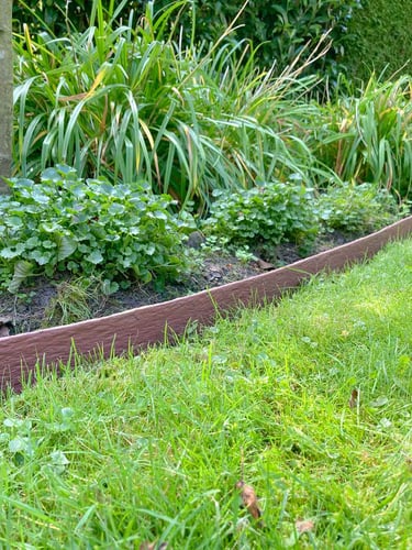 Multi-Edge ECO borderrol 10m lengte, 10cm hoogte, kleur bruin - corten aangelegd