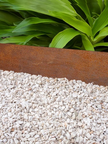 Multi-Edge METAL corten staal 150x27,5cm aangelegd